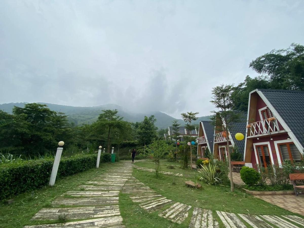 Furano Garden Home Hoa Binh - Venuestay Exterior foto